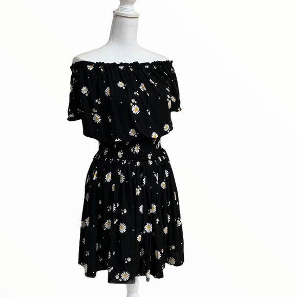 OFF THE SHOULDER SMOCKED WAIST PUFF SLEEVES BLACK FLORAL DRESS - Picture 1 of 7